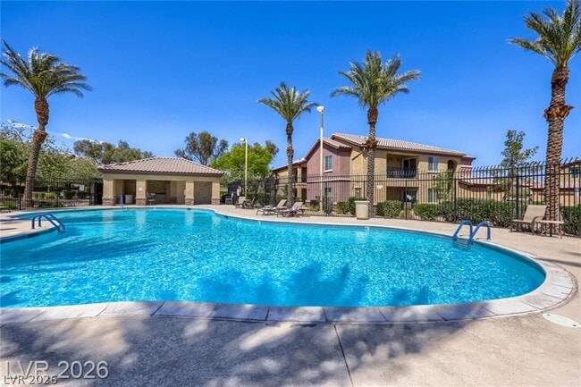Photo - 6868 Sky Pointe Dr Unidad 1122