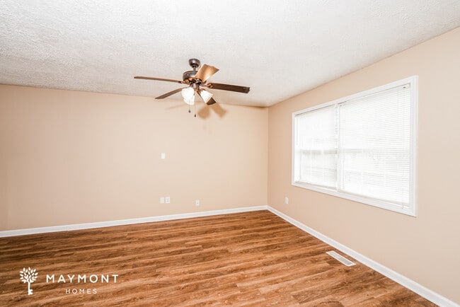 Photo - 1676 Brewster Rd