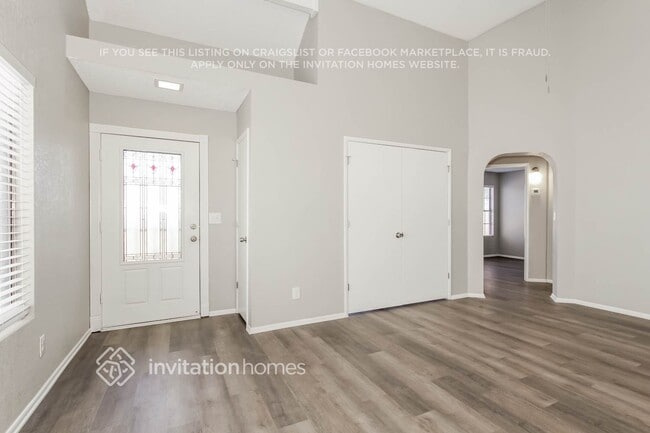 Photo - 2106 W Monona Dr