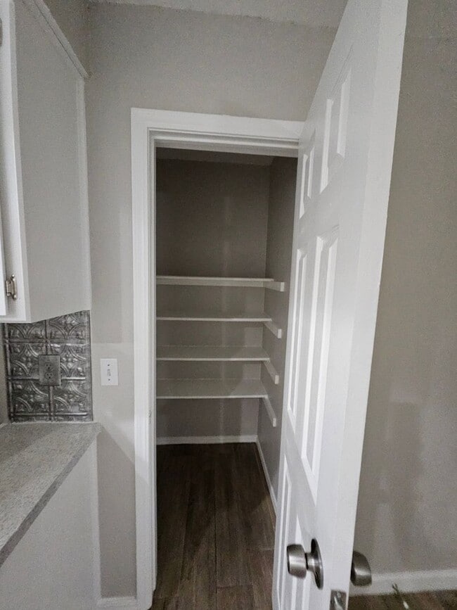 Photo - Beautiful 3 bed 2 bath house, Ready for Re...