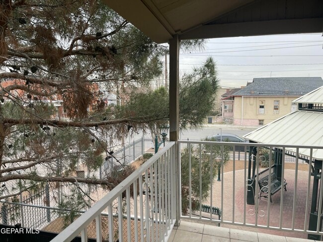 Photo - 1026 Myrtle Ave Unit 2