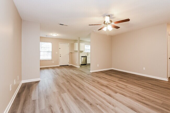 Photo - 1146 Brookstone Rd