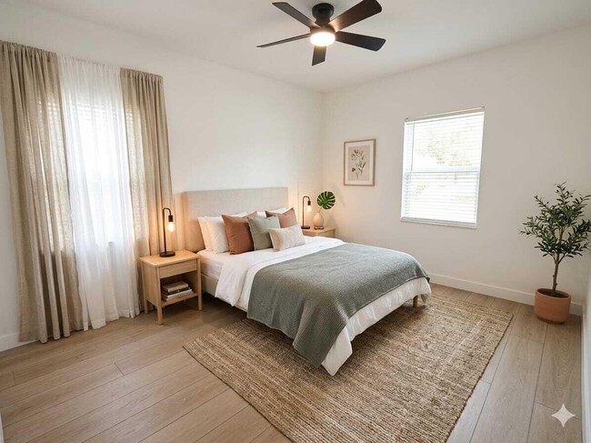 Photo - 135 SE 4th St