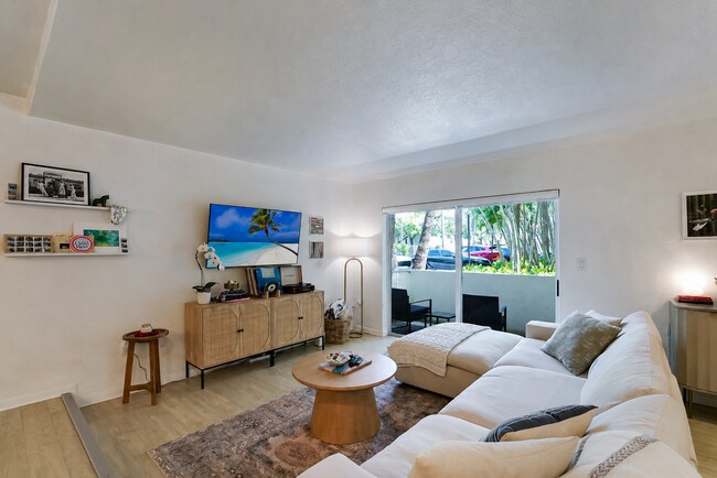 8950 SW 69th Ct Unit 109