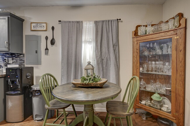 Photo - 1222 Hartford St