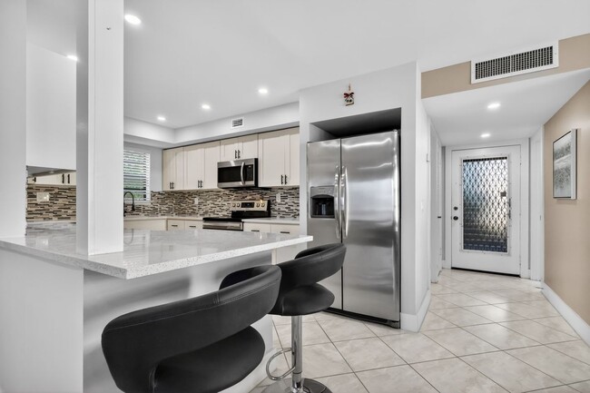 Photo - 492 Piedmont