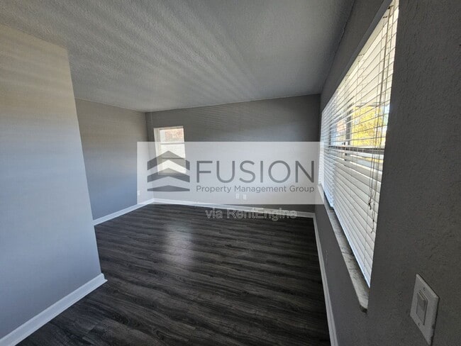 Building Photo - 400 NW 65th Ave Unit 210