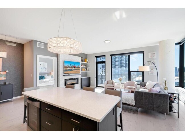 Photo - 740 Portland Ave Unidad 907