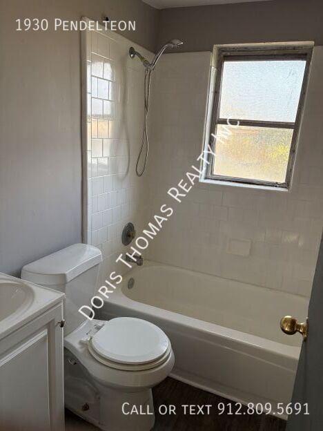 Photo - 1930 Pendleton St