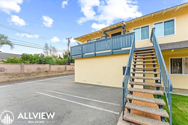 Photo - 7572 Amazon Dr Unit 4