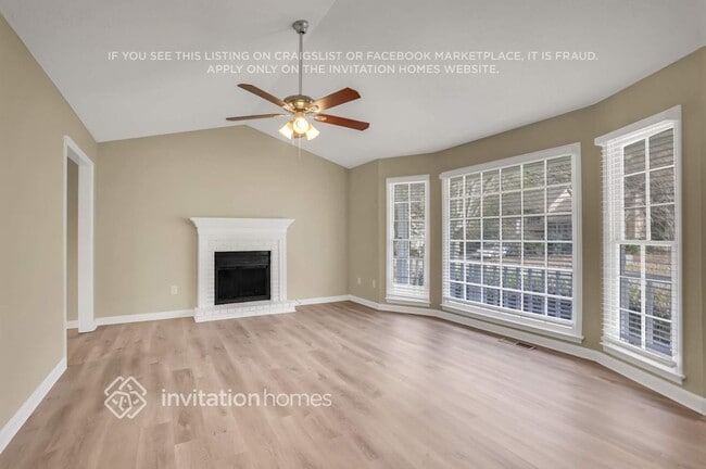 Photo - 3000 Springview Pl