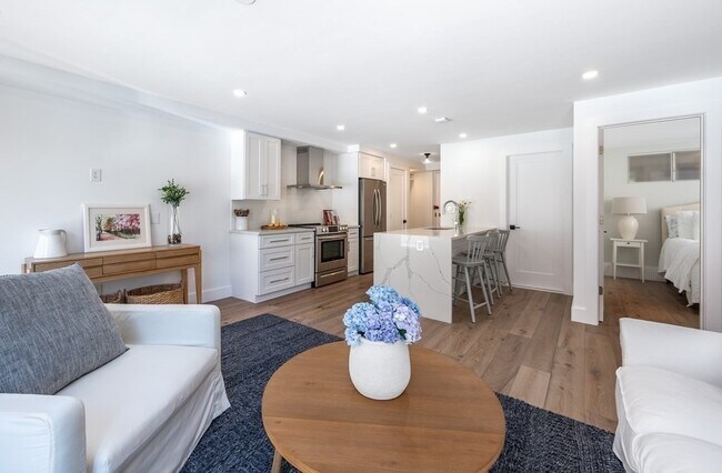 Photo - 123 Sewall Ave Unit 1-G