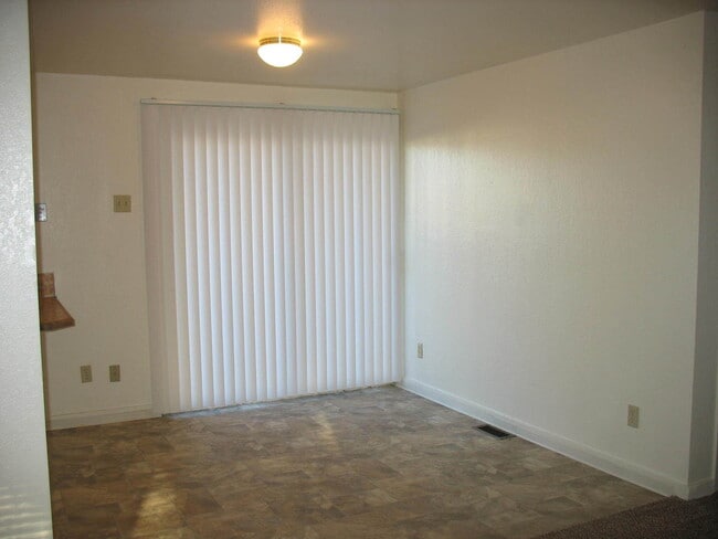 Photo - 3bed, 1.5bath, 1,050sq.ft. Single family home with garage