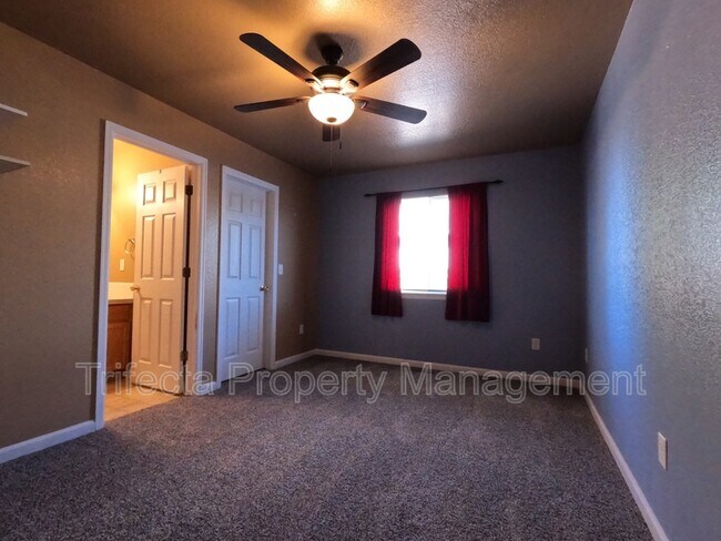 Photo - 3627 Glenbarr Ct