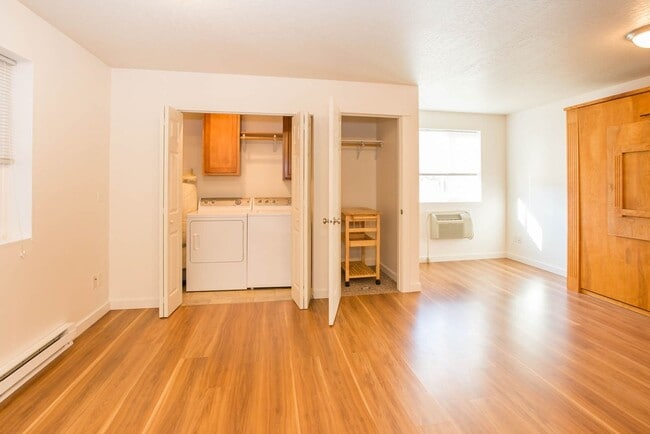 Photo - 1906 S 14th St W Unit A