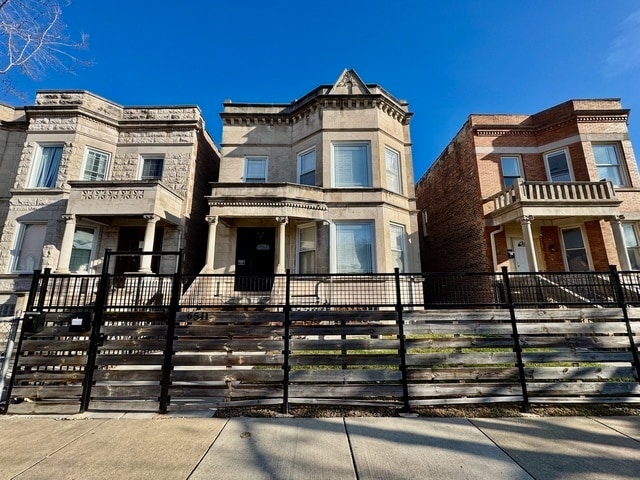 Building Photo - 6511 S Peoria St Unit 1 Rental