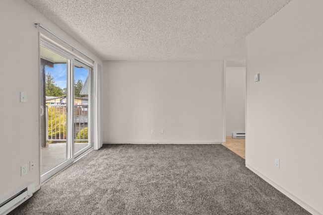 Photo - 11540 Pinehurst Way NE Unit 111