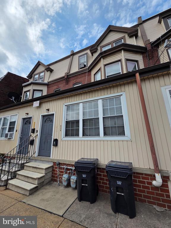 302 Concord Ave