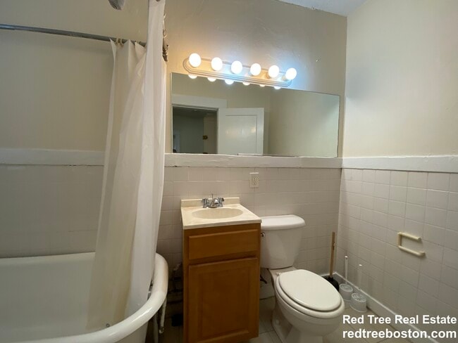 Photo - 518 Cambridge St Unit 3A