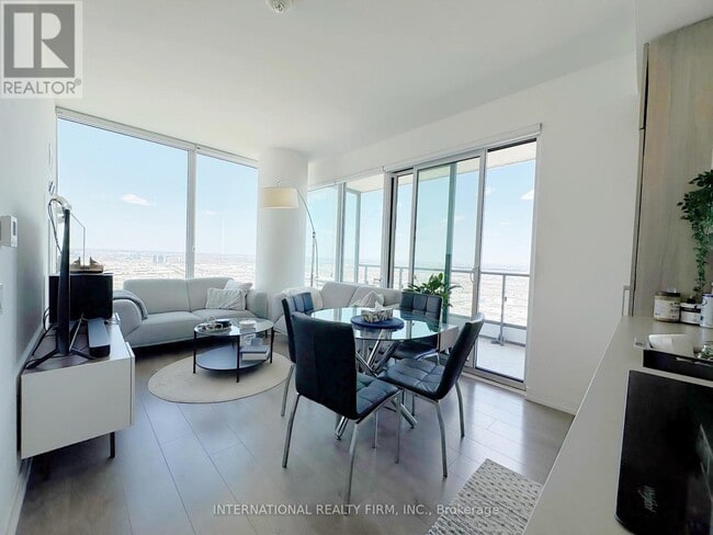 Photo - 950 Portage Pkwy Unit 5202