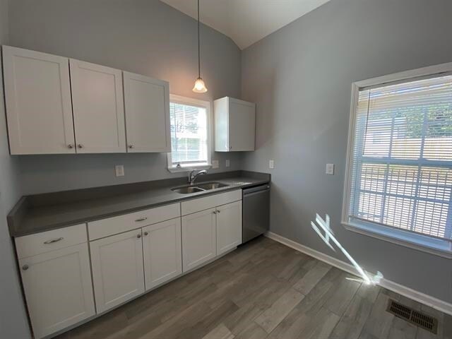Photo - 1074 S Barksdale St Unidad 1074