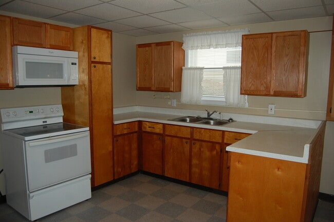 Building Photo - 4509 Brooklawn Cir