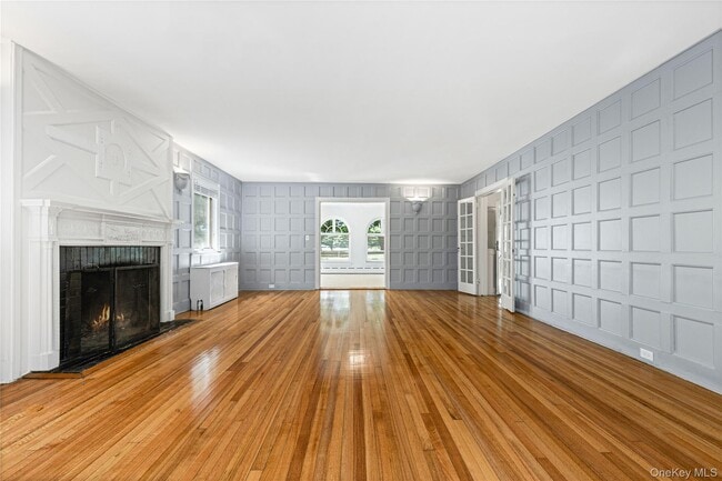 Photo - 30 Park Dr N