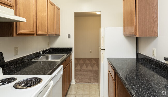 1BR, 1BA - 622 SF