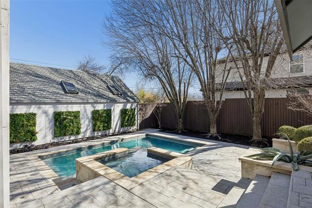 Photo - 7030 Blackwood Dr