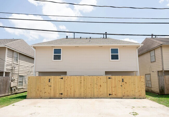 Photo - 12214 Ormandy St Unit 12216