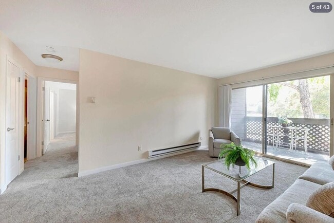 Photo - 1046 Yarwood Ct Unit 1046 Yarwood Ct