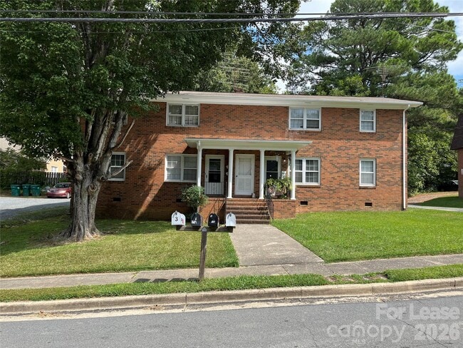 Building Photo - 116 N 6th St Unit 3