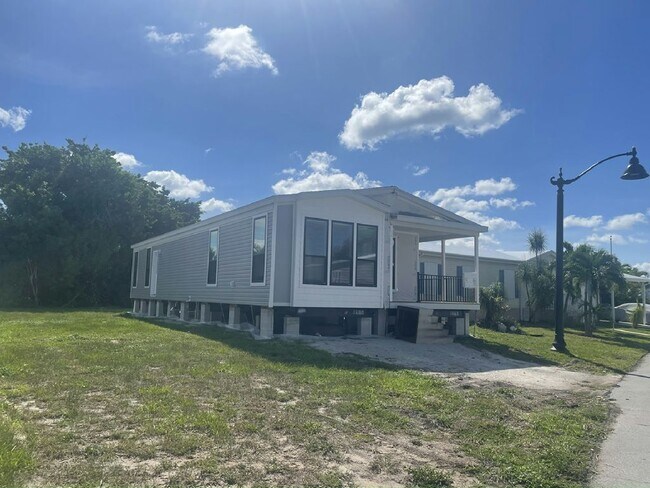 Building Photo - 6974 41st Ave N Rental