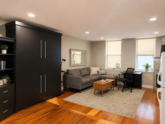 99A Prince St Unit 4