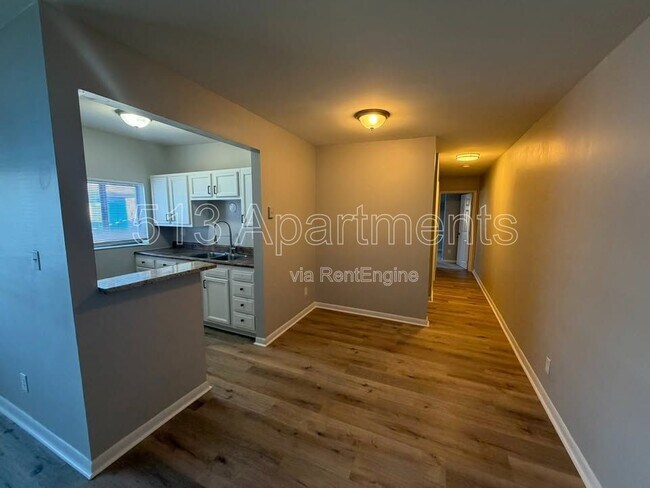 Photo - 5146 Carthage Ave Unidad 3