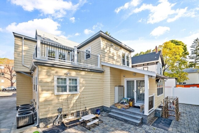 Photo - 205 Mountain Ave