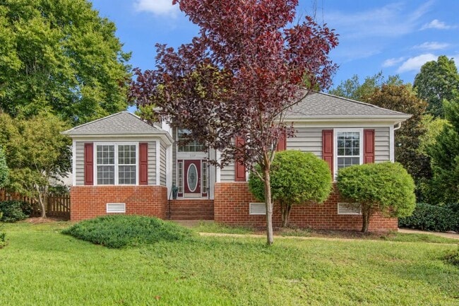 5169 Queen Bishop Ln