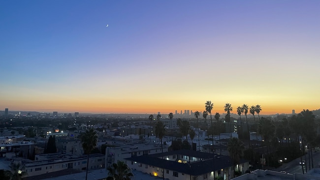 Photo - 7135 Hollywood Blvd Unit 903