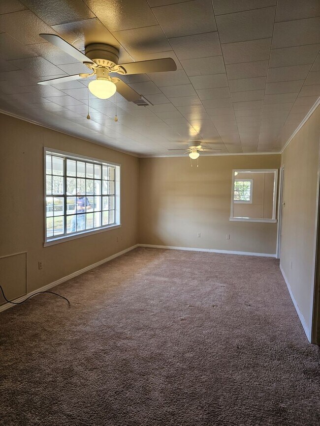 Photo - 8984 Westwood Dr