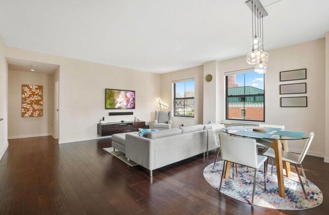 Photo - 1 Greene St Unit 609