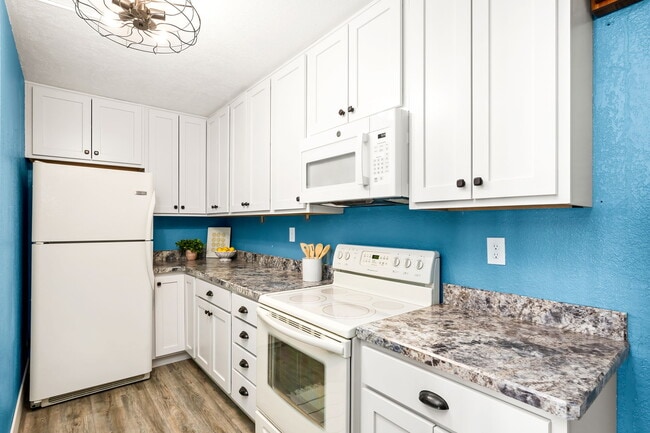 Photo - 925 1st Ave N