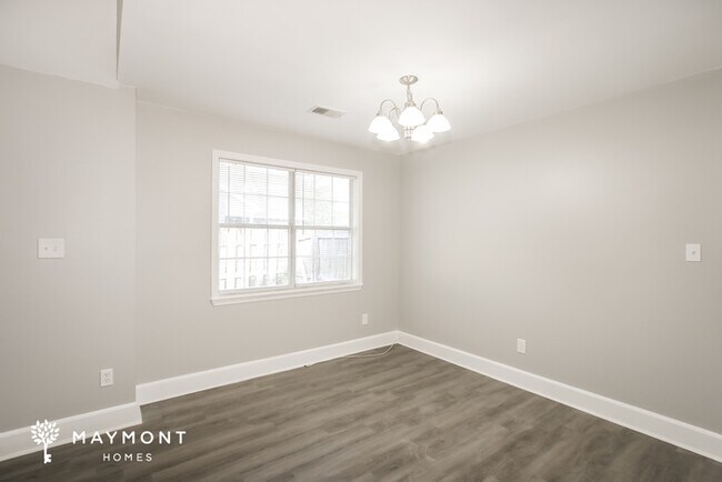 Photo - 1557 Goshen Rd