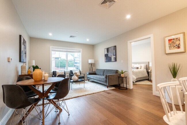 Photo - 425 Lagrange St Unit 2