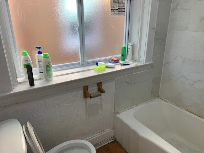 Photo - 746 Broughton St Unit 1C and 1A