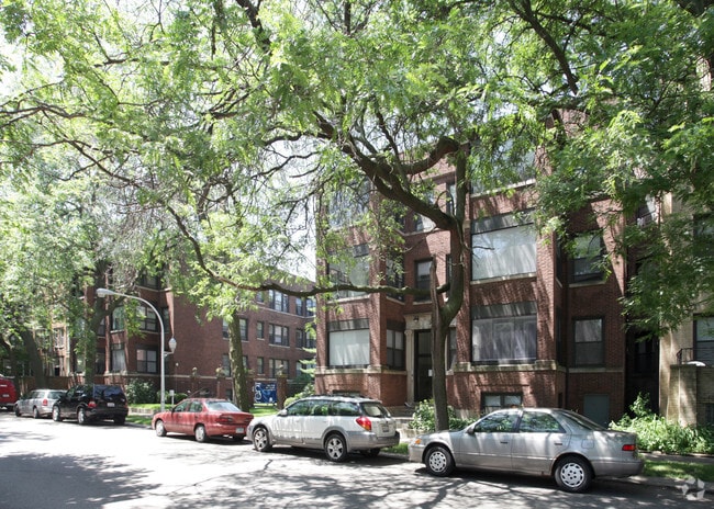 Building Photo - 5416 S. Woodlawn Avenue