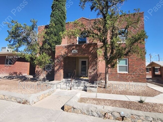 Building Photo - 2862 Grant Unit 1