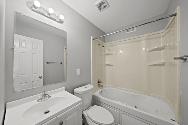 Photo - 13447 Castilian Dr