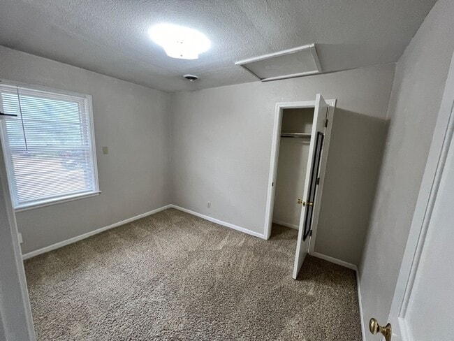 Photo - Updated 4 Bed, Across from KSU! Available Aug 1, 2026!