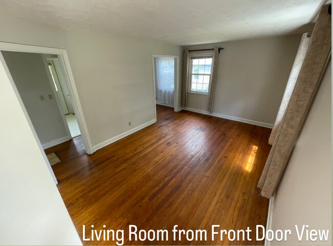 Photo - 108 Woodmont Cir