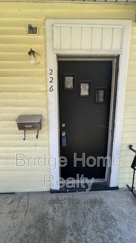 Photo - 226 Lobinger Ave